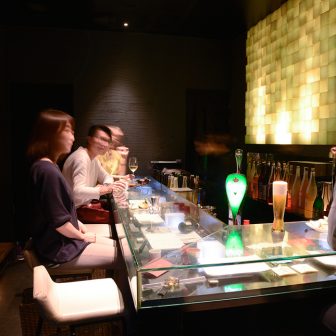 小料理Ｂａｒ　路地とうや